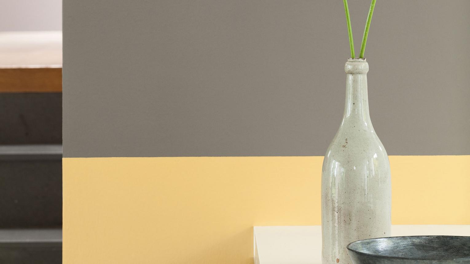 Learn how to paint perfect crisp lines Interior and Exterior Colour